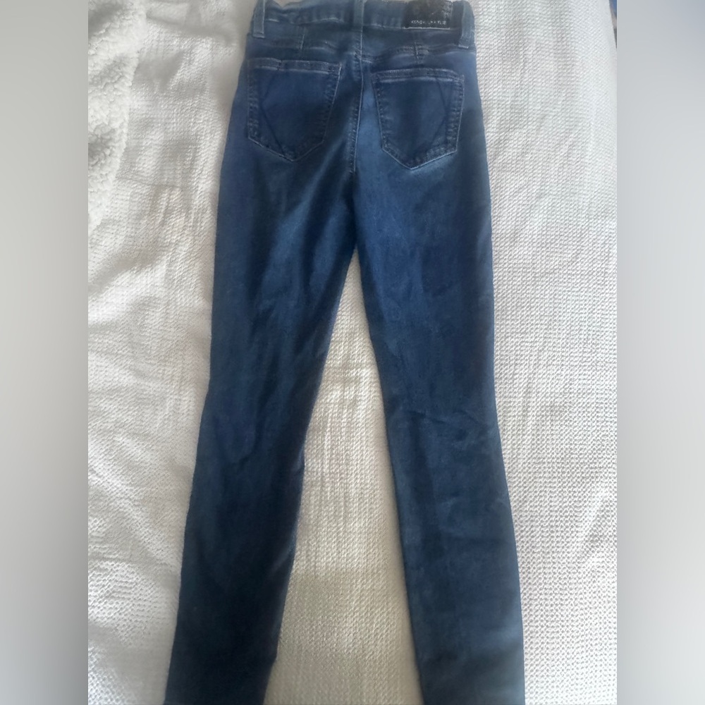 Kendall & Kylie Dark Blue,high rise Distressed jeans. Womens size 3. - Picture 4 of 6